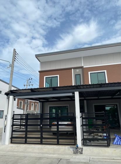 บ้านทาวน์เฮ้าส์ 2 ชั้น