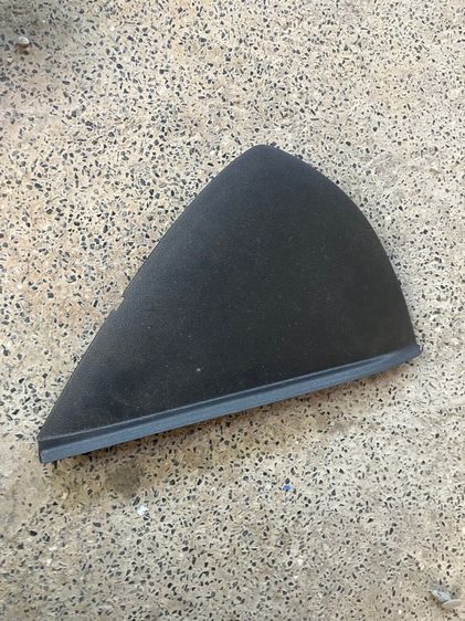 อะไหล่ Audi A1 กระจังหน้า ปรับไฟหน้า Q3 ไฟเพดาน วางแก้วน้ำ กระจกมองหลัง สปอร์ตไลท์ขวา แผ่นปิดคอนโซล กล่องใต้เบาะ กันชนหลัง ล้อ Sline 18 รูปที่ 7