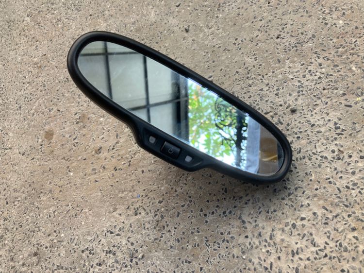 อะไหล่ Audi A1 กระจังหน้า ปรับไฟหน้า Q3 ไฟเพดาน วางแก้วน้ำ กระจกมองหลัง สปอร์ตไลท์ขวา แผ่นปิดคอนโซล กล่องใต้เบาะ กันชนหลัง ล้อ Sline 18 รูปที่ 4