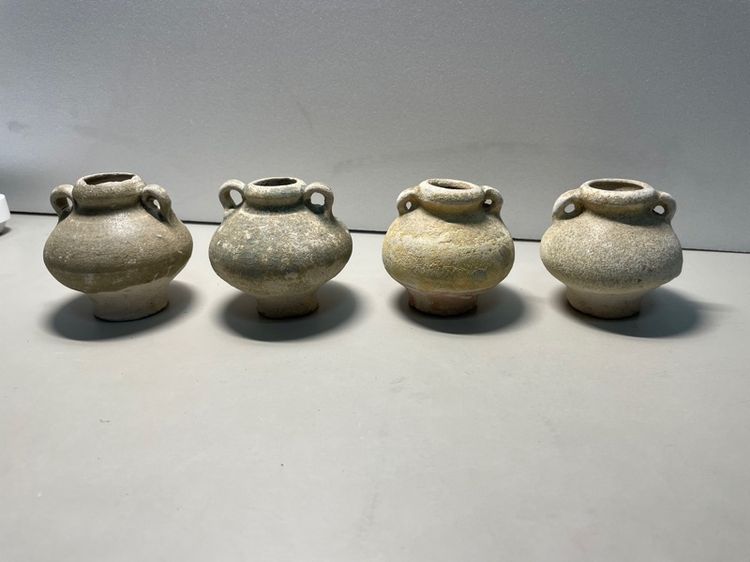 กระปุกเล็กโบราณ ศรีสัชนาลัย สมบูรณ์  รูปที่ 2