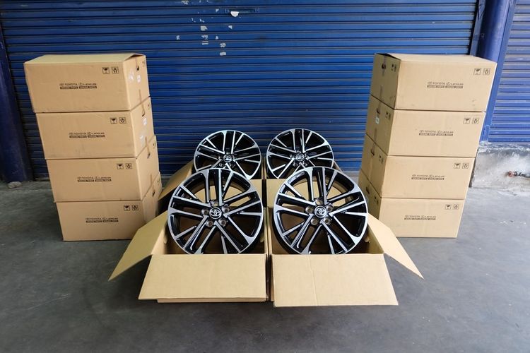 🚩ล้อเปล่า New camry 18นิ้ว โฉม 2025