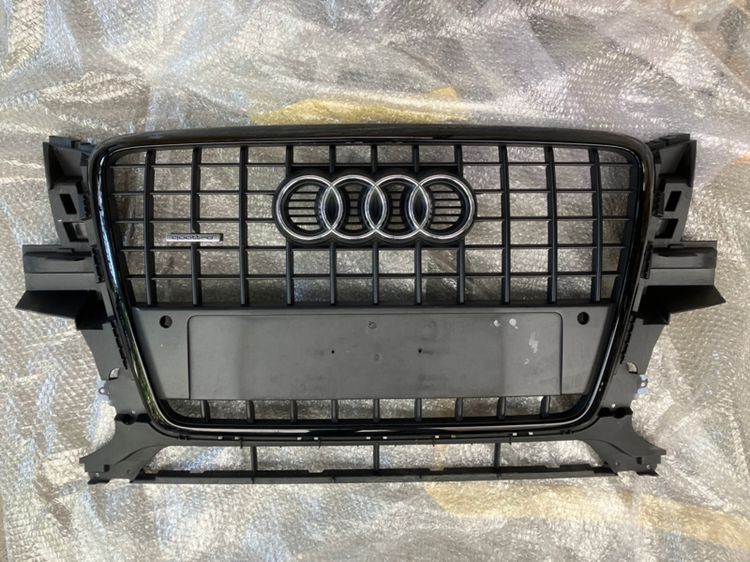 กระจังหน้า Audi Q5 Quattro รุ่น Pre Facelift และ Facelift ของแท้ มือสอง รูปที่ 2