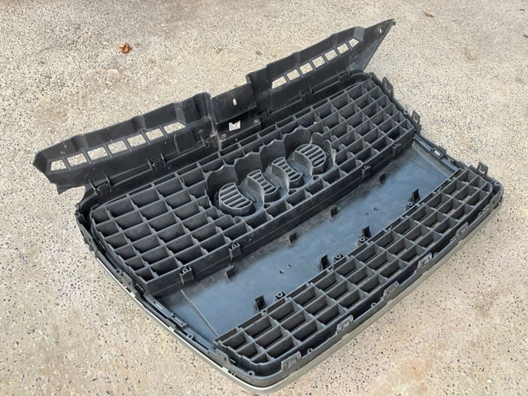  กระจังหน้า Audi A6 โฉม 4F ปี2009-2011 รุ่น Facelift Audi A3 โฉม 8P ปี2005-2008 รูปที่ 14