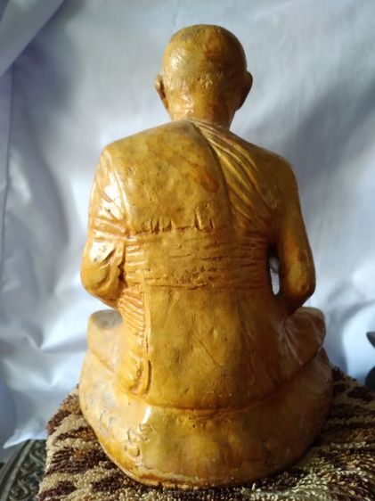 พระบูชารูปเหมือนหลวงพ่อเต๋ คงทองวัดสามง่ามเนื้อผง รูปที่ 2