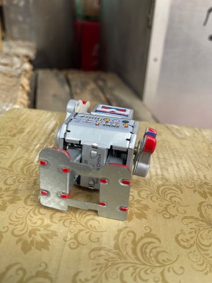 หุ่นยนต์ สังกะสีROBOT ไขลานสะสม A28 รูปที่ 7
