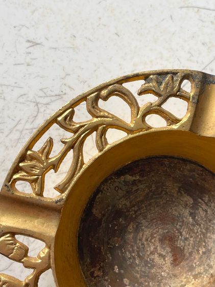 ที่เขี่ย ลายดอกไม้สี่ฤดู ทองเหลืองเก่าสะสม รูปที่ 3