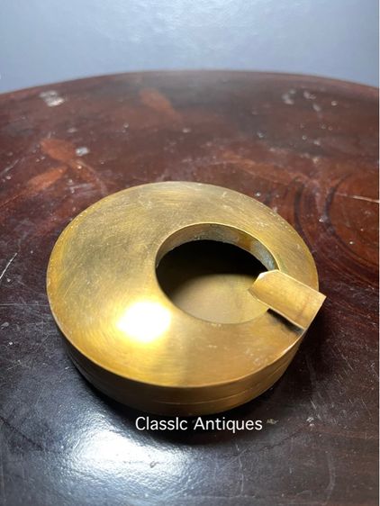 ที่เขี่ย ทองเหลืองเก่าสะสม รูปที่ 3