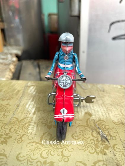 รถมอเตอร์ไซ ไขลาน ของเล่นสังกะสีสะสมA4 รูปที่ 2