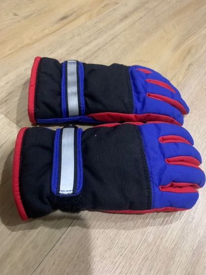 ถุงมือ ใส่เล่นหิมะ เล่นสกี สโนว์บอรด์ (ราคาถูกกว่าเช่าแน่นอน) กันหนาว กันหิมะ กันน้ำ  ให้ความอบอุ่น  ซื้อจากญี่ปุ่น ใส่ได้ทั้งหญิงชาย   รูปที่ 4