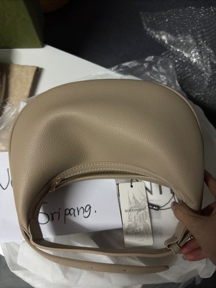 กระเป๋า Bostaten สีครีม รูปที่ 5