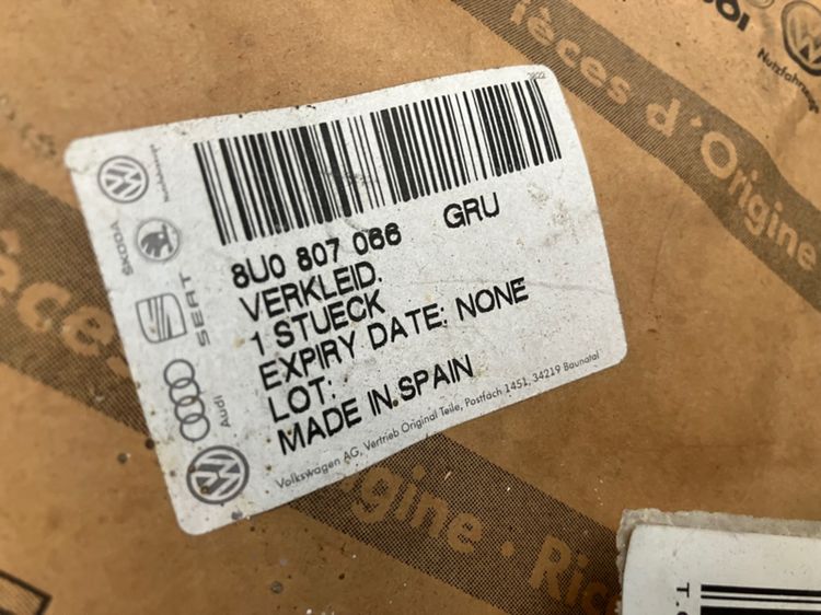 ✅ AUDI Q3 กันชนหน้า ขวา 2011 2012 2013 2014 2015 ของแท้ใหม่ เบิกศูนย์ 8u0807066 รูปที่ 2