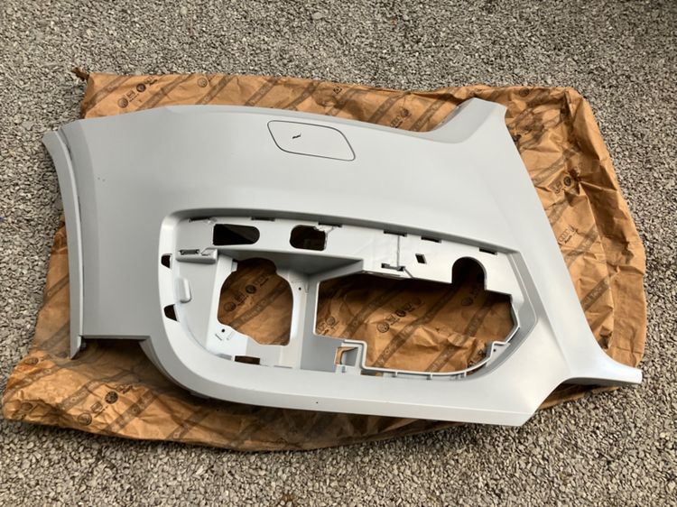 ✅ AUDI Q3 กันชนหน้า ขวา 2011 2012 2013 2014 2015 ของแท้ใหม่ เบิกศูนย์ 8u0807066 รูปที่ 6