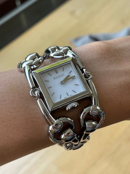 GUCCI Signoria 116.5 Stainless Steel Quartz Ladies Watch Silver White Dial  รูปที่ 13