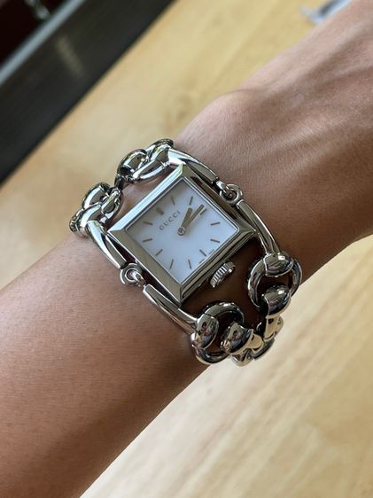 GUCCI Signoria 116.5 Stainless Steel Quartz Ladies Watch Silver White Dial  รูปที่ 16