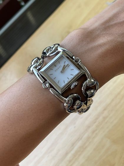 GUCCI Signoria 116.5 Stainless Steel Quartz Ladies Watch Silver White Dial  รูปที่ 12