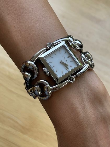 GUCCI Signoria 116.5 Stainless Steel Quartz Ladies Watch Silver White Dial  รูปที่ 15