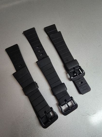 สายนาฬิกา สายยาง เหมาๆ 3 เส้น 18 มิล  สีดำ ของใหม่ เดิมๆ สวย หายาก พร้อมส่ง