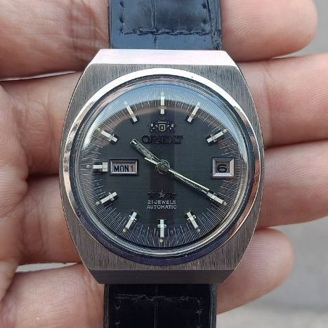 ดำ Orient 3 ดาว Automatic Vintage 