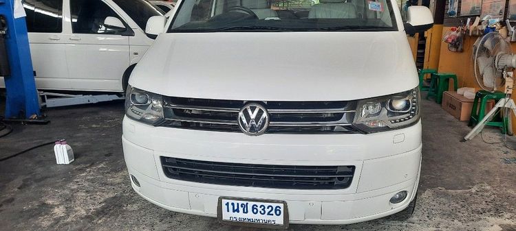 รถ Volkswagen Caravelle 2.0 TDi สี ขาว