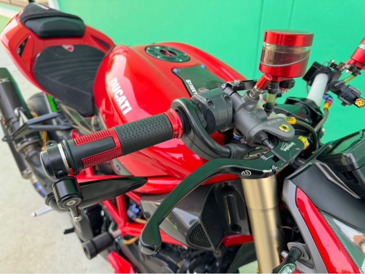Ducati Streetfighter 848 ปี2013 จด2016 แต่งเทพ รูปที่ 15