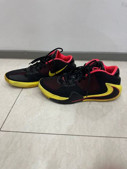 รองเท้าบาส Nike Freak 1 Soul glo รูปที่ 2