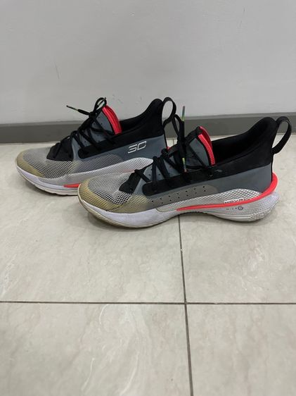 รองเท้าบาสเกตบอล Under Armour Curry 7 รูปที่ 2