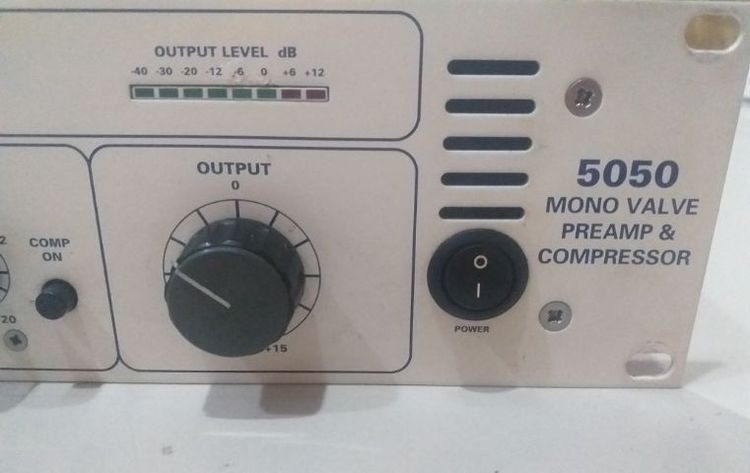 TL Audio 5050 Tube Preamp สภาพดี รูปที่ 2