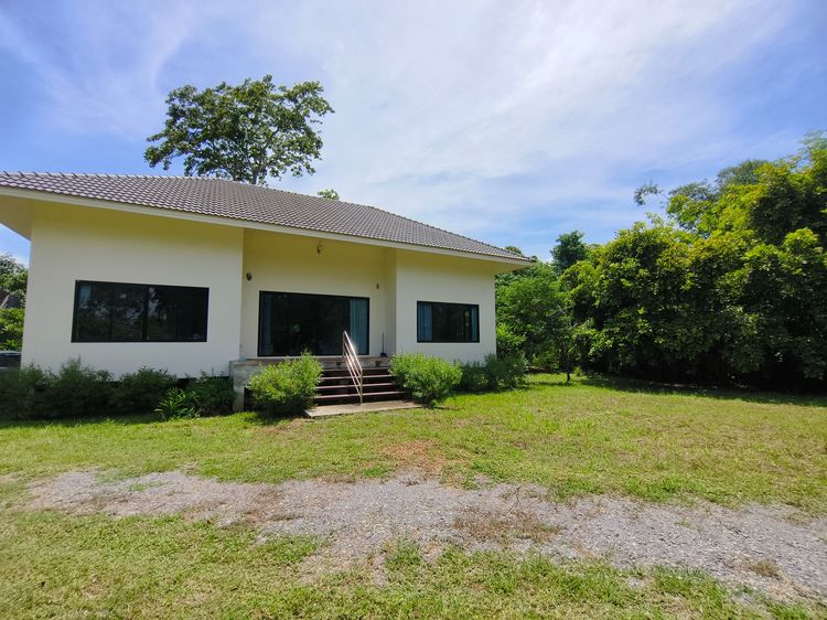 ตกแต่งครบ ขาย เช่า บ้านสวน2หลัง เนื้อที่1ไร่3งาน22ตร.ว อยู่สันกำแพง เชียงใหม่ น้ำไม่ท่วม ใกล้ถนนคนเดิน รูปที่ 2