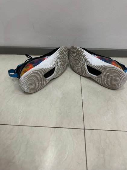 รองเท้าบาส Curry 8 Feel Good Flow รูปที่ 4