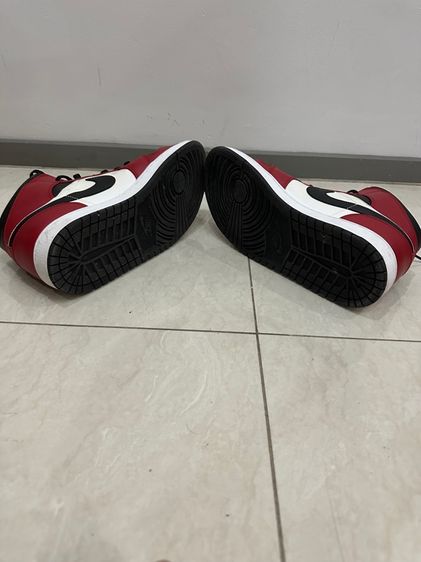 รองเท้าผ้าใบ Nike Air Jordan Mid Chicago Black Toe รูปที่ 5