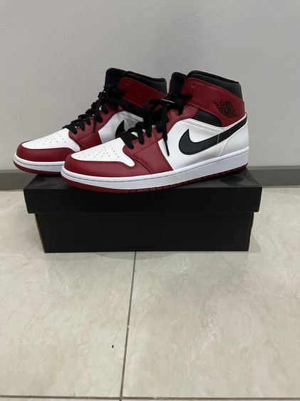 ขาว UK 11.5 | EU 46 2/3 | US 12 รองเท้าผ้าใบ Nike Air Jordan Mid Chicago 2020