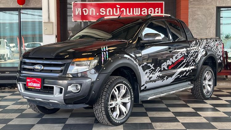 รถ Ford Ranger 2.2 Hi-Rider Wildtrak สี ดำ
