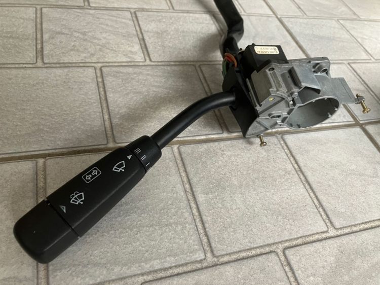 อะไหล่ Benz W202 C Class พวงมาลัย ก้านไฟเลี้ยว คอพวงมาลัย สายแตร สายairbag ครอบคอพวงมาลัย แกนพวงมาลัย ช่องเสียบกุญแจสตาร์ทรถ รูปที่ 2