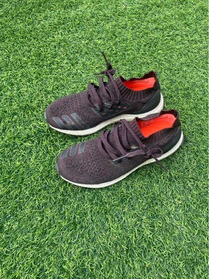 รองเท้า ultra boost 