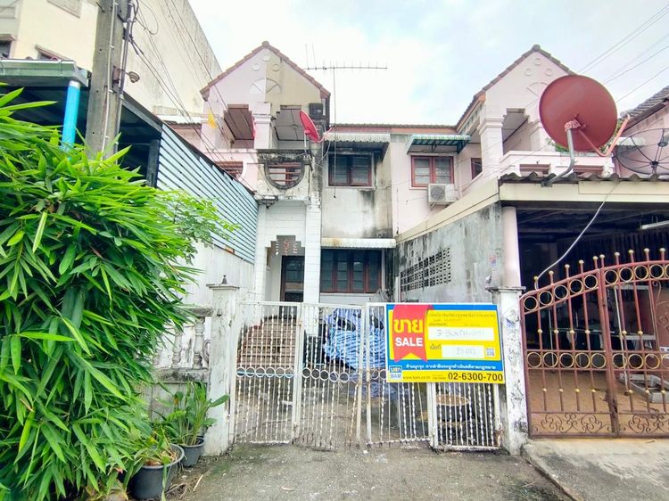 ใช่ 💖 ทาวน์เฮ้าส์ มีนบุรี ราคาพิเศษ! 💖