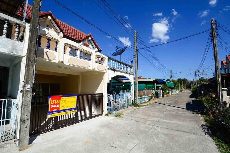 ใช่ 💖 ทาวน์เฮ้าส์ ทับคล้อ ราคาพิเศษ! 💖 รูปที่ 2