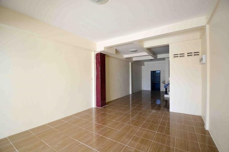 ใช่ 💖 ทาวน์เฮ้าส์ ทับคล้อ ราคาพิเศษ! 💖 รูปที่ 3