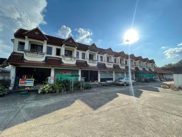 ใช่ 💖 ทาวน์เฮ้าส์ สันกำแพง ราคาพิเศษ! 💖 รูปที่ 3