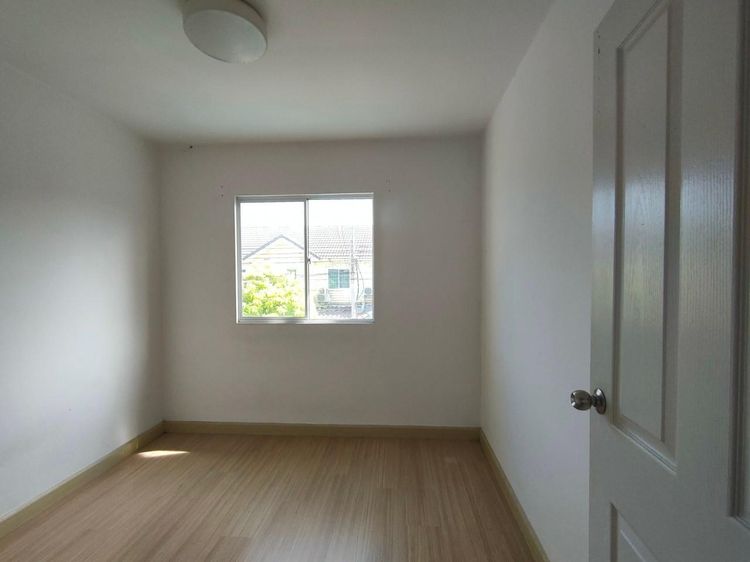 ใช่ 💖 ทาวน์เฮ้าส์ สะพานสูง ราคาพิเศษ! 💖 รูปที่ 4