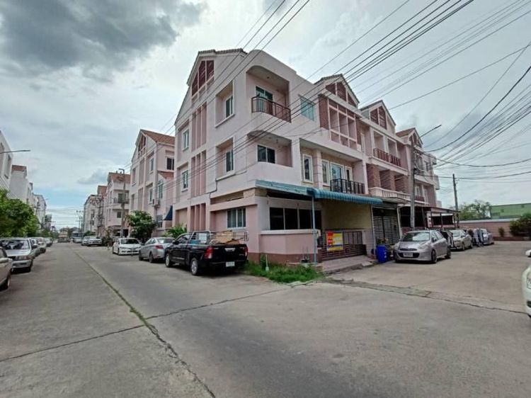 ใช่ 💖 ทาวน์เฮ้าส์ หนองแขม ราคาพิเศษ! 💖 รูปที่ 2