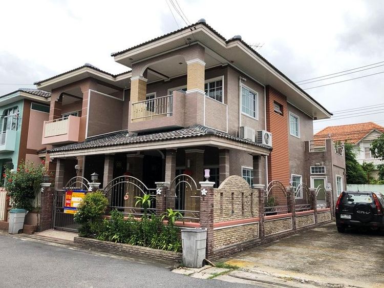 ใช่ 💖 ทาวน์เฮ้าส์ บางใหญ่ ราคาพิเศษ! 💖