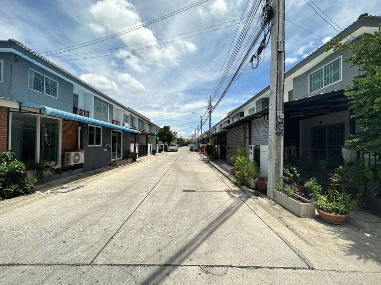 ใช่ 💖 ทาวน์เฮ้าส์ ไทรน้อย ราคาพิเศษ! 💖 รูปที่ 4