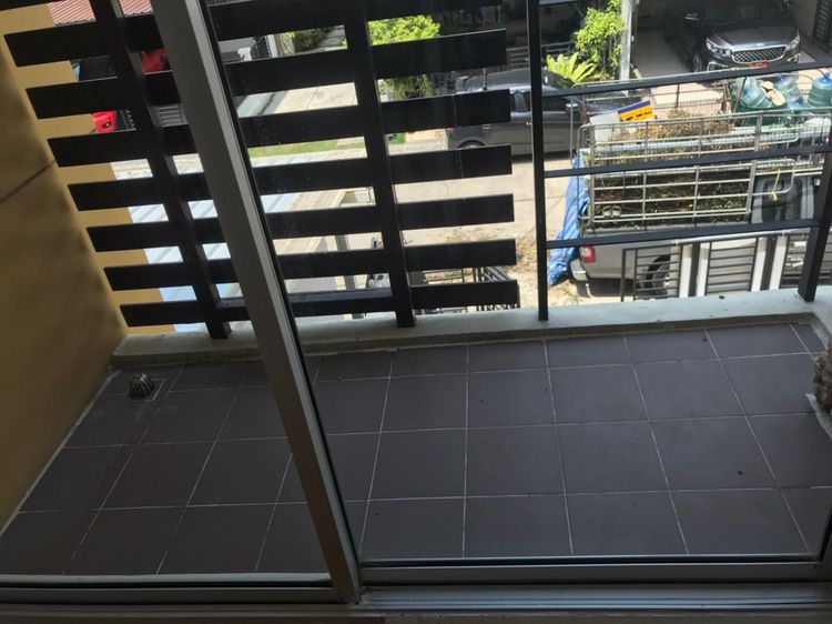 ใช่ 💖 ทาวน์เฮ้าส์ บางพลี ราคาพิเศษ! 💖 รูปที่ 3