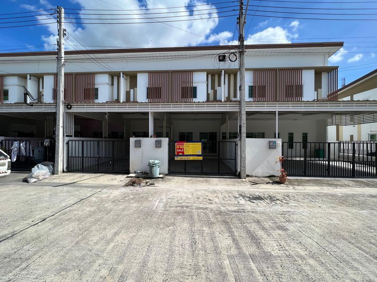 ใช่ 💖 ทาวน์เฮ้าส์ หนองแค ราคาพิเศษ! 💖