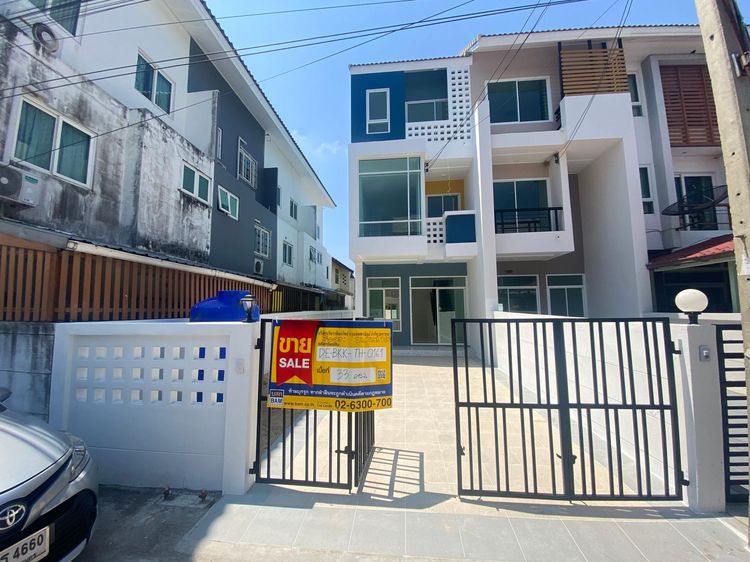 ใช่ 💖 ทาวน์เฮ้าส์ บางแค ราคาพิเศษ! 💖 รูปที่ 2