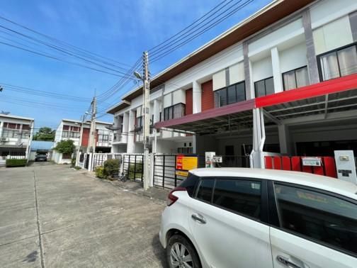 ใช่ 💖 ทาวน์เฮ้าส์ บางละมุง ราคาพิเศษ! 💖 รูปที่ 4