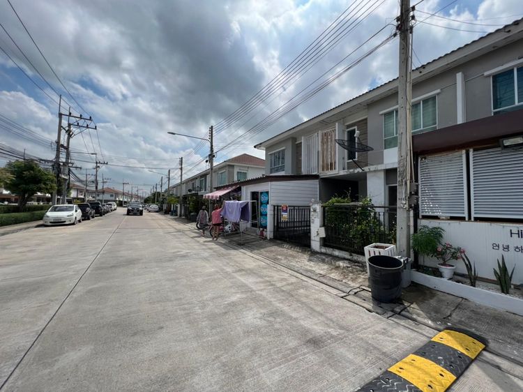 ใช่ 💖 ทาวน์เฮ้าส์ บางละมุง ราคาพิเศษ! 💖 รูปที่ 2