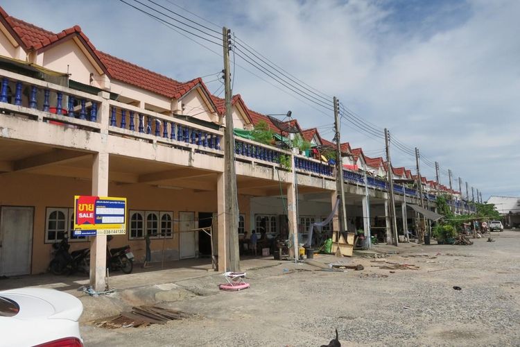 ใช่ 💖 ทาวน์เฮ้าส์ บ้านบึง ราคาพิเศษ! 💖 รูปที่ 2