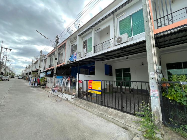 ใช่ 💖 ทาวน์เฮ้าส์ ปลวกแดง ราคาพิเศษ! 💖 รูปที่ 2