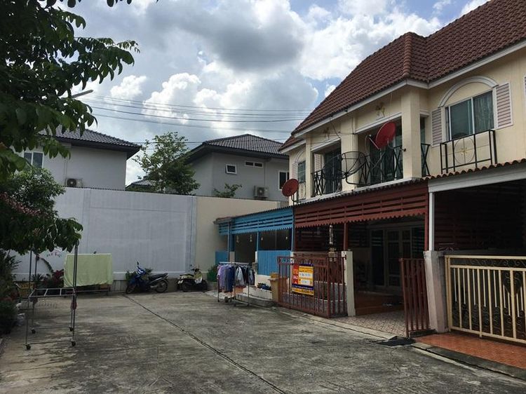 ใช่ 💖 ทาวน์เฮ้าส์ หนองแขม ราคาพิเศษ! 💖 รูปที่ 2